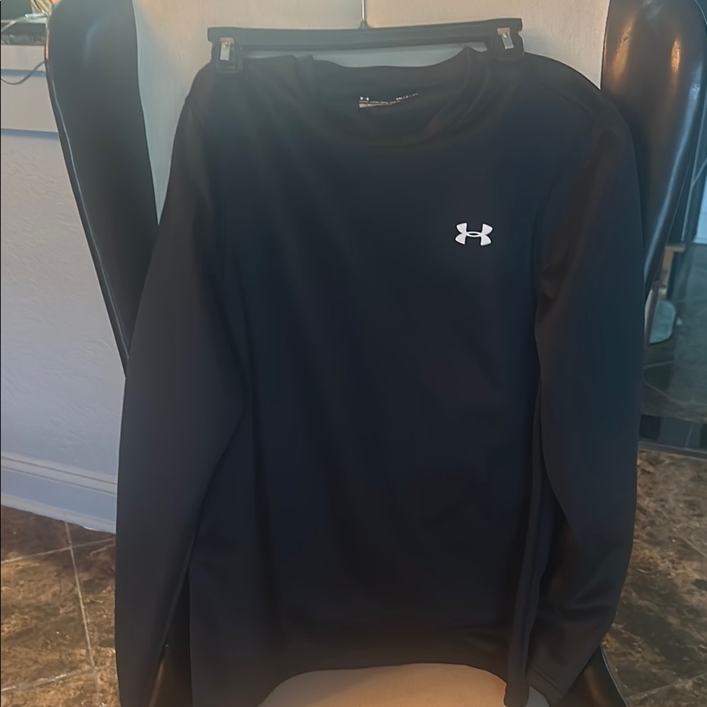Under Armour Men's Black Sweatshirt
